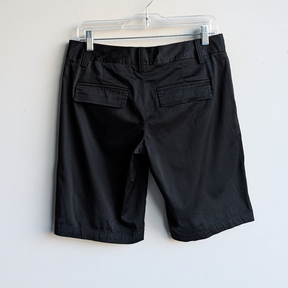 NWT Banana Republic Black Shorts - Picture 2 of 4